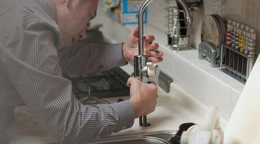 Local tankless water heater installation in Edison, OH